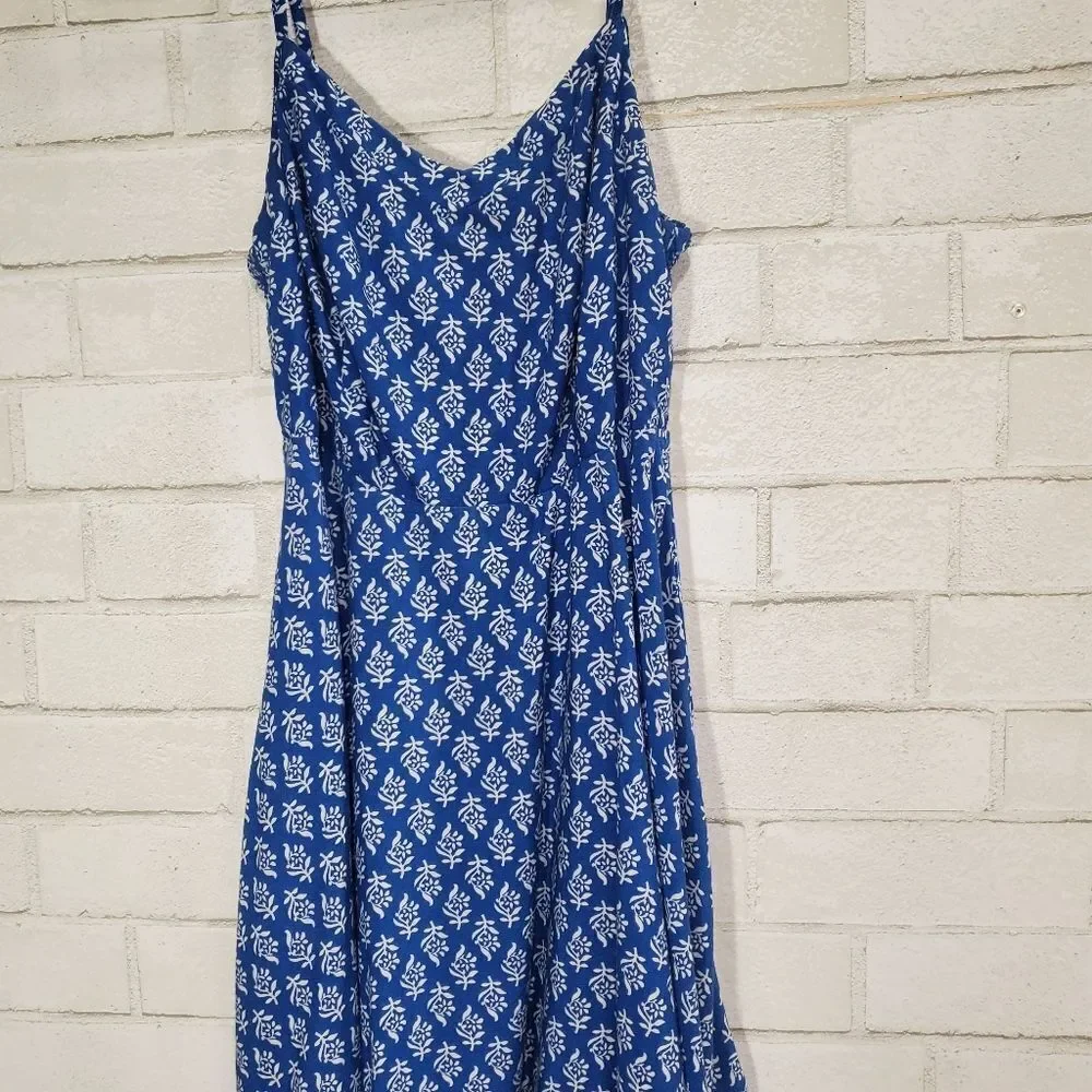 Old Navy cute flowy dress